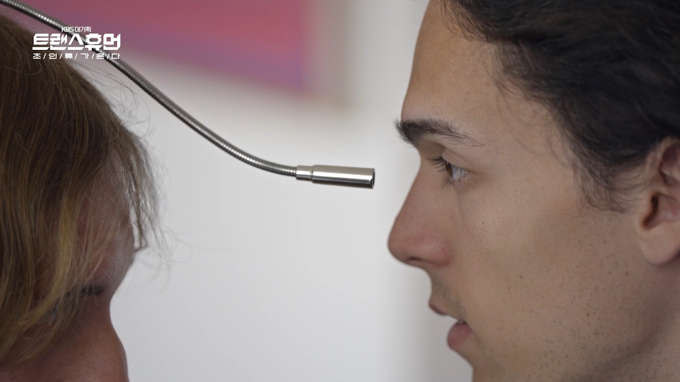 이슈 장애 자체를 삭제하는 미래 기술.jpg - 스퀘어.유머.사건사고 : 7555b65d00f14689f83140efc5d85b50.jpg