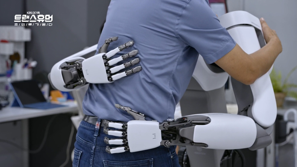 이슈 장애 자체를 삭제하는 미래 기술.jpg - 스퀘어.유머.사건사고 : dec7757d76a71148b014ef49bacc9f44.jpg