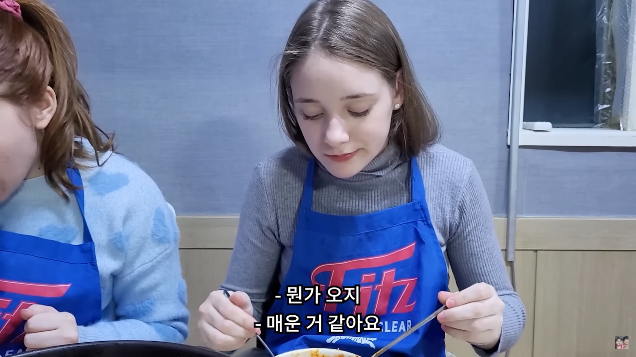 43.png 강릉에 놀러간 브라질 처제.jpg