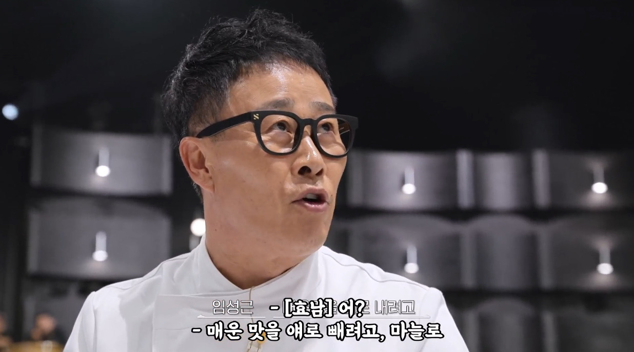 10년이 지나도 허세가 없어지지 않아 팬들이 안심한 사람.jpg (16)