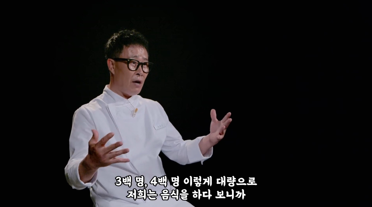 10년이 지나도 허세가 없어지지 않아 팬들이 안심한 사람.jpg (8)