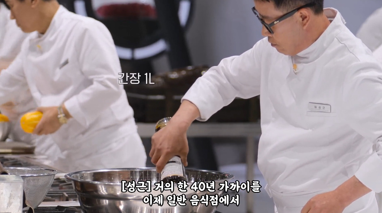 10년이 지나도 허세가 없어지지 않아 팬들이 안심한 사람.jpg (7)