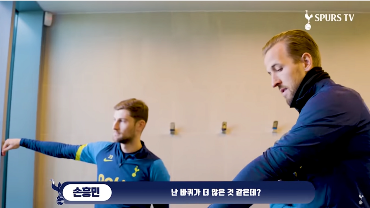 2.PNG 논란의 바퀴 vs 문 근황 . jpg