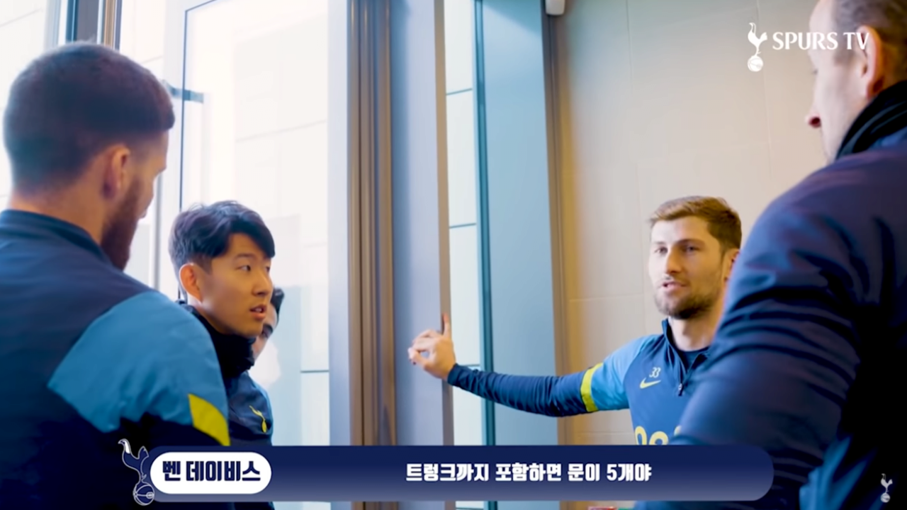 5.PNG 논란의 바퀴 vs 문 근황 . jpg