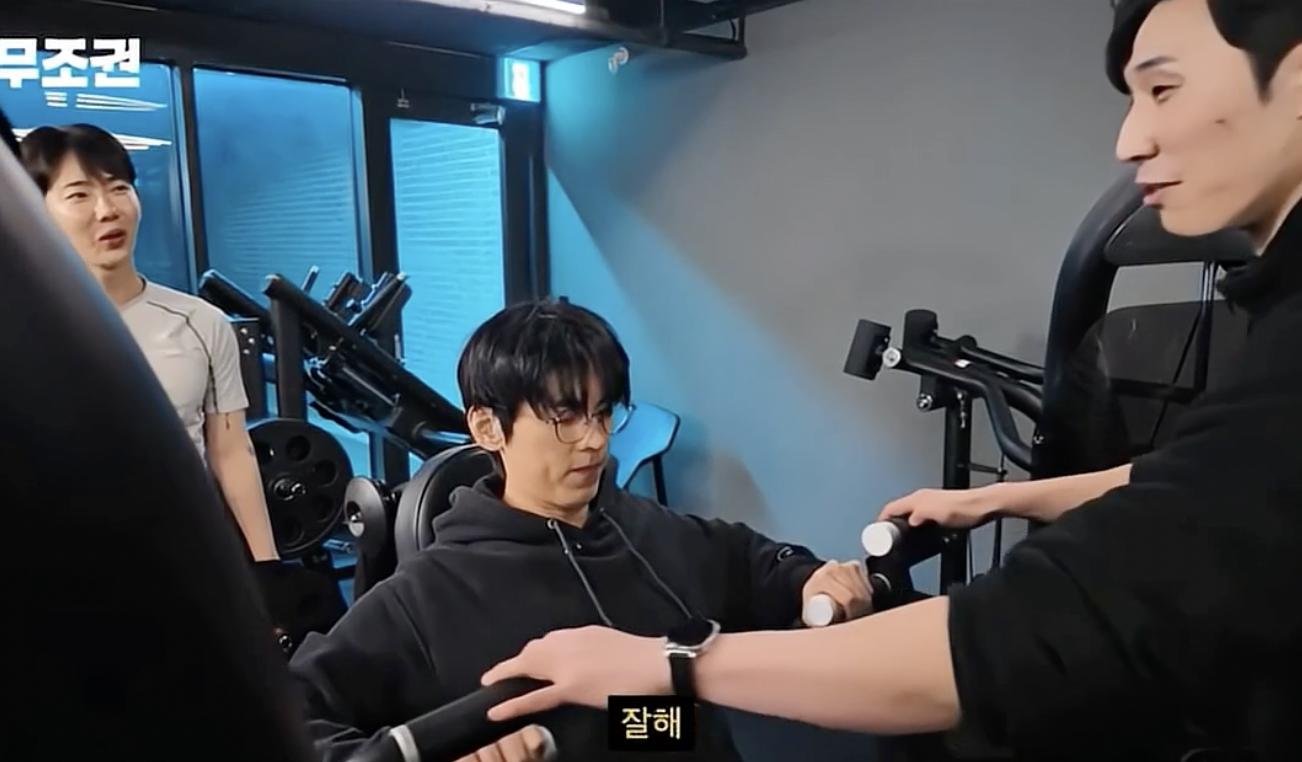 운동과 안 친하던 사람이 첫 PT 받았을 때 (5)