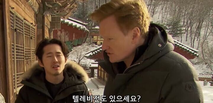 스님을 보고 당황한 외국 연예인 ㄷㄷ...jpg