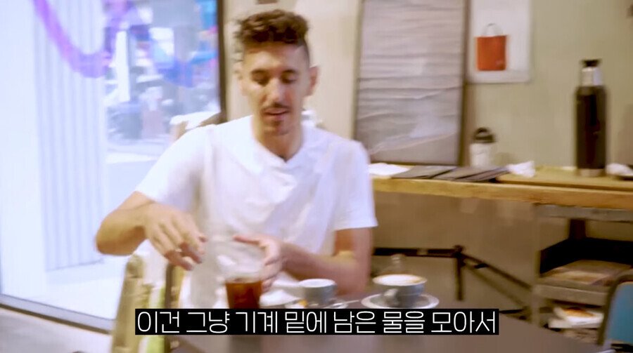 s032.jpg