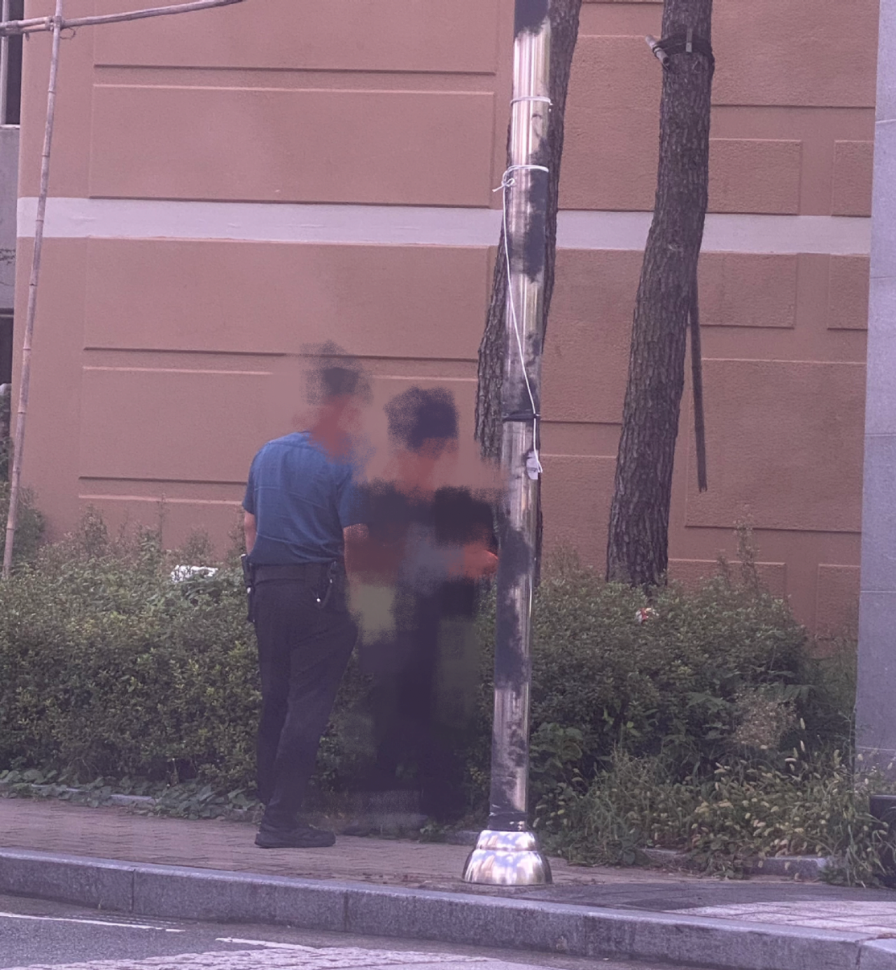IMG_7566.png 눈 앞에서 성추행범 봤다