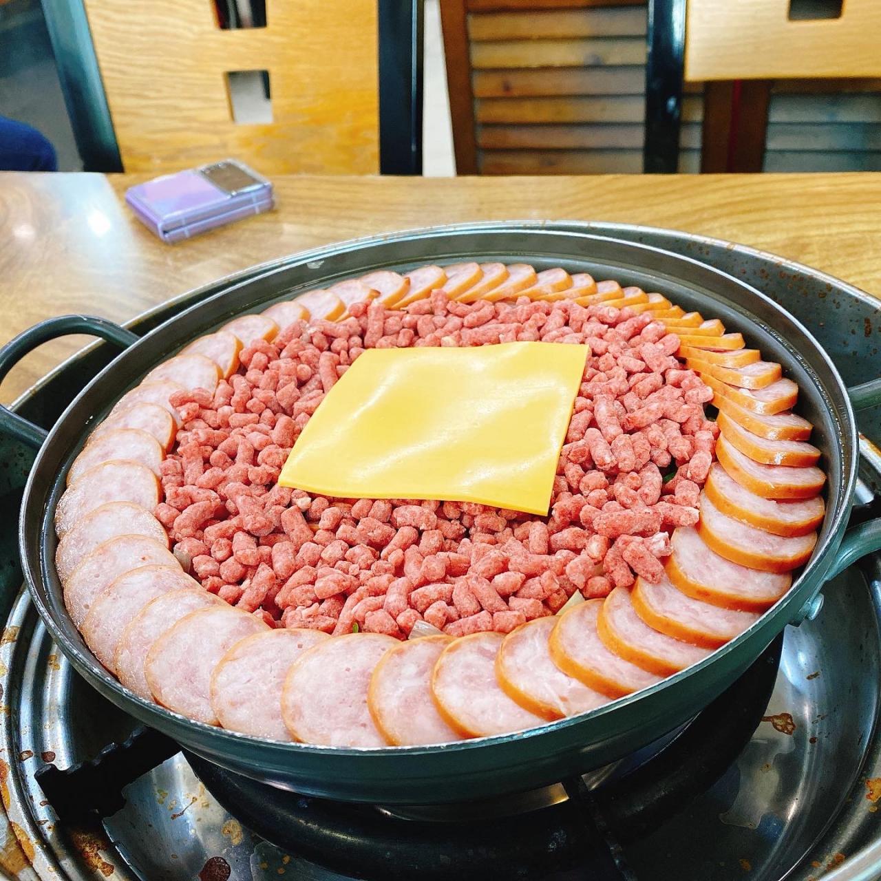 F5ABE298-3627-4D9C-83BF-52B75CE4B5C1.jpeg.jpg