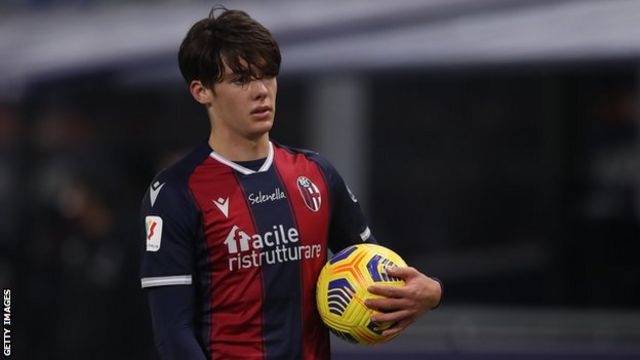 117816249_gettyimages-1288215651.jpg