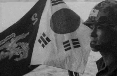 불과 60여년 전 한국인 생활수준...gif (스크롤)