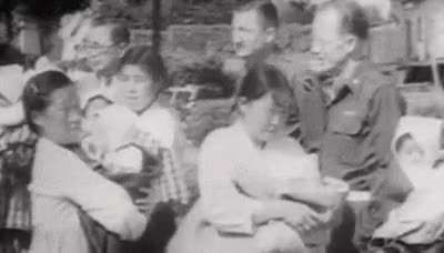 불과 60여년 전 한국인 생활수준...gif (스크롤)