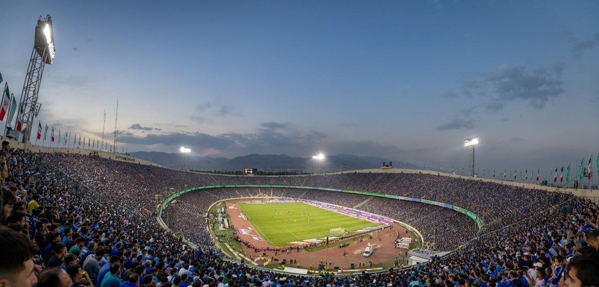 Azadi_Stadium_in_the_final_week_of_the_39th_League.jpg 축구 국가대표팀 주요 홈 경기장들 - AFC(1)