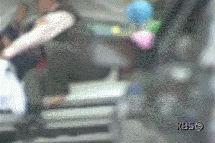 0BEFFF6D-F4A6-44DD-9089-3E6400F4423D (1).gif