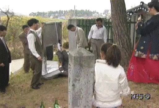 5C98AB80-7C5D-4B42-B0DB-D78C1641F3BC.gif