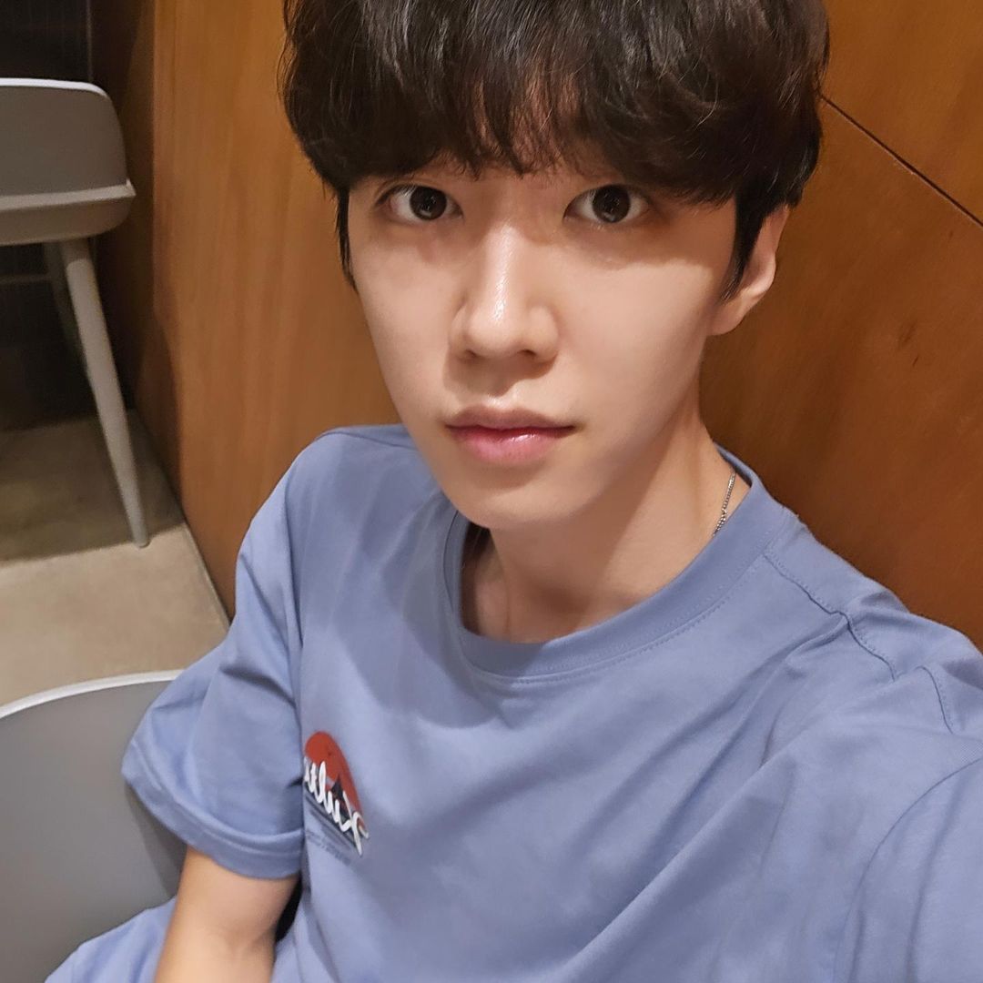 쿨트 24-ss 신상 티셔츠로 무더운 여름 시원하게보내자#쿨트#쿨트코리아#쿨트무신사#무신사#24ss#반팔코디#반팔#여름코디#ootd#데일리룩.jpg (스압) 영재발굴단 방송에 출연한 산골 소년 시인.jpg