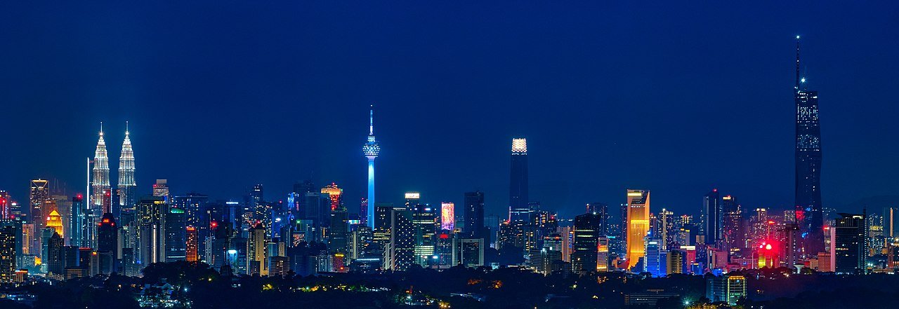 Kl-skyline-at-night-2022.jpg 마천루가 많은 도시 TOP 25
