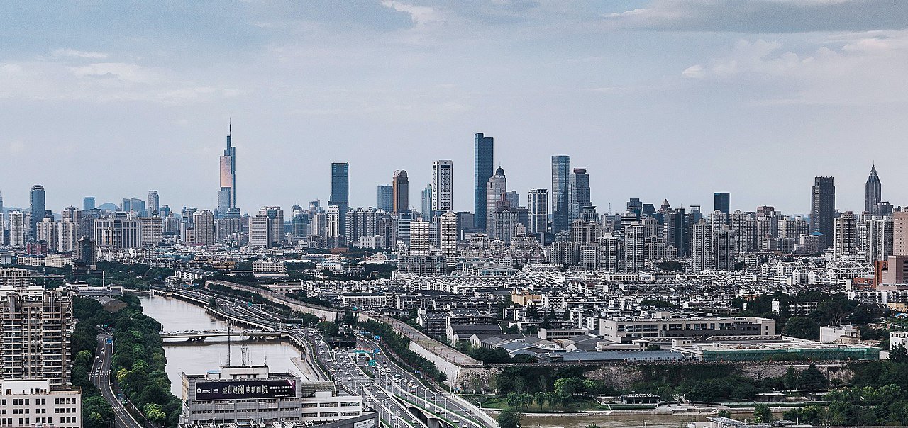 Nanjing_Skyline.jpg 마천루가 많은 도시 TOP 25