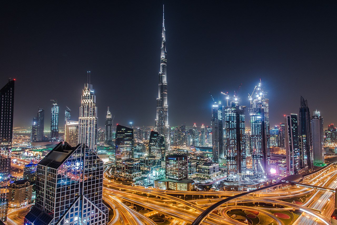 Dubai_Skylines_at_night_(Pexels_3787839).jpg 마천루가 많은 도시 TOP 25
