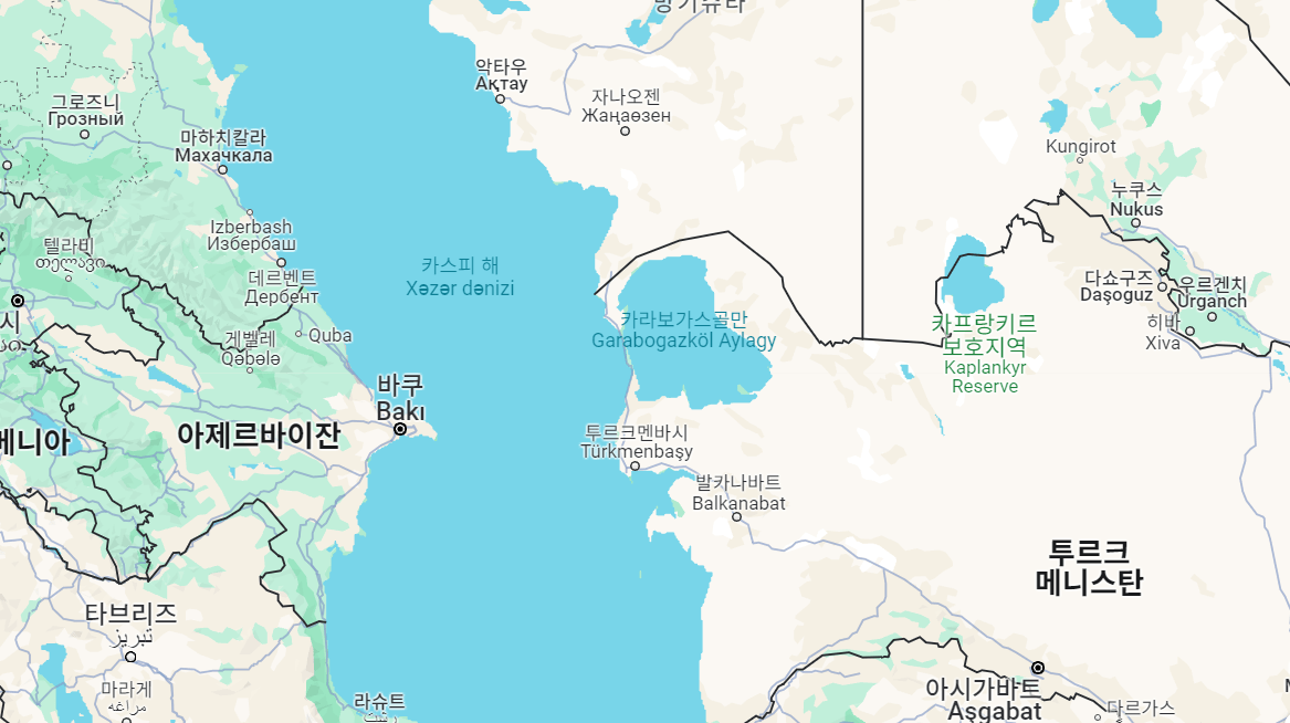 c29044588eaedbb01a688dd5ee197d05.png 바다 옆에 생기는 특이한 호수