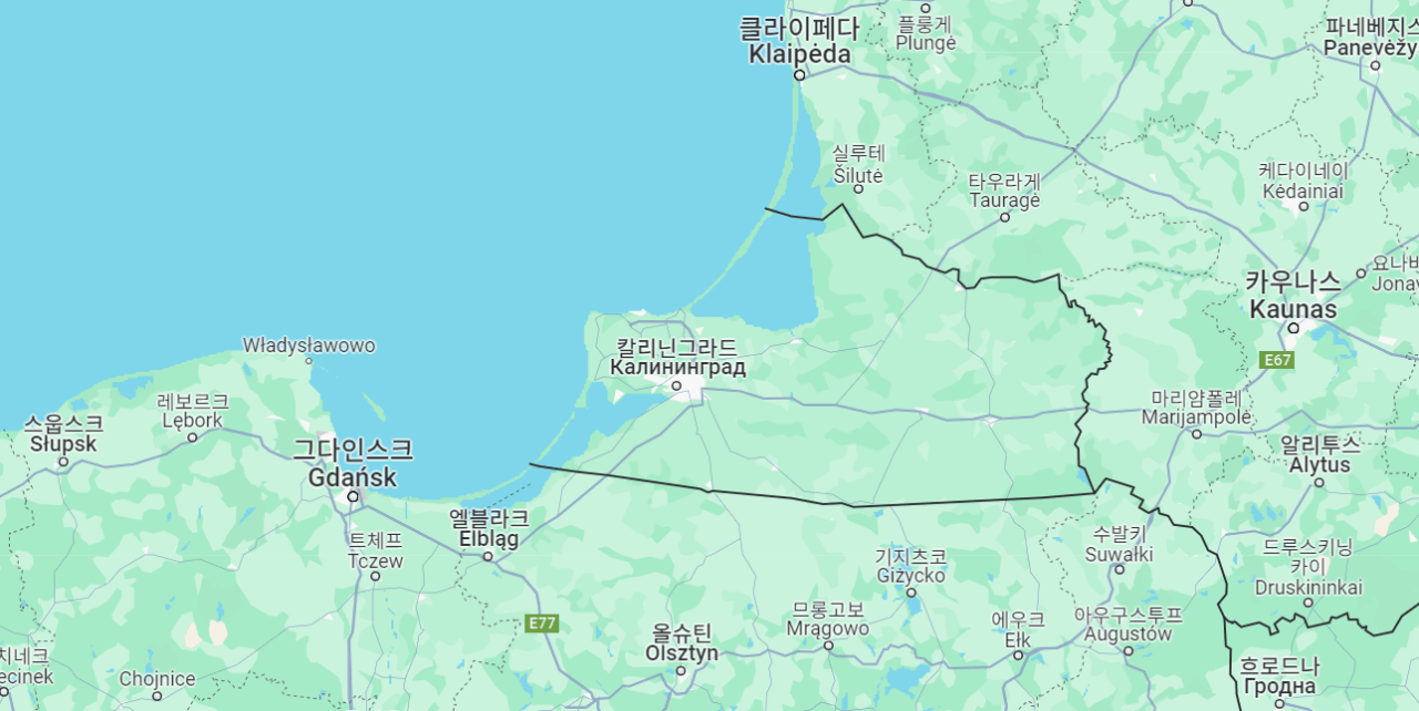 713e781a72bfbce878ecfb2f08d4a05a.png 바다 옆에 생기는 특이한 호수