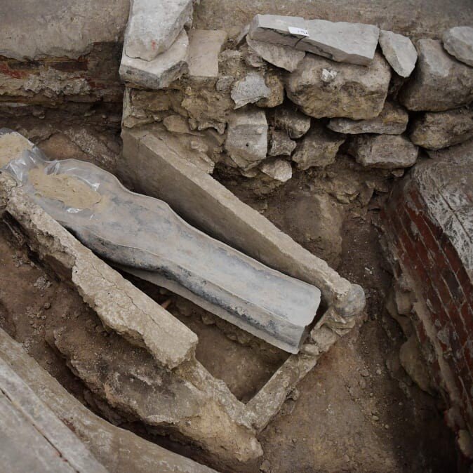 http_cdn.cnn.com_cnnnext_dam_assets_220316055502-notre-dame-sarcophagus-03152022.jpg