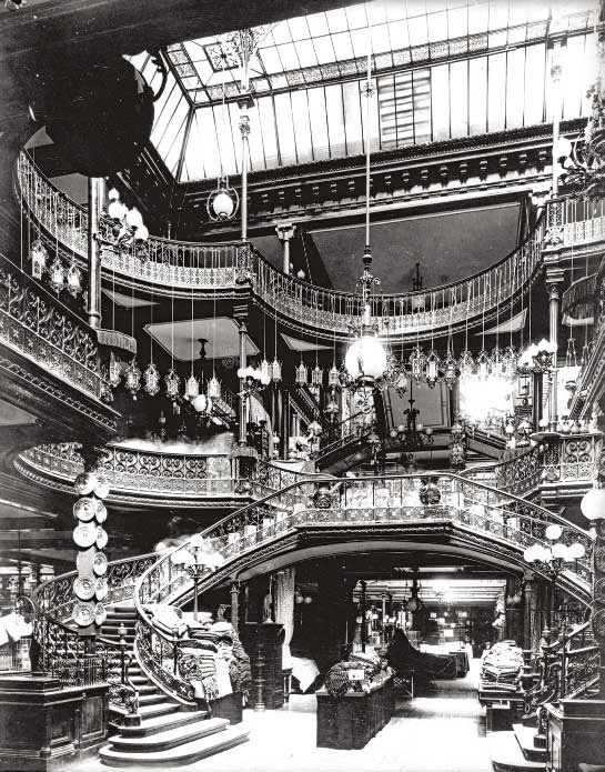 cda20_hs_bonmarche_escalier-tt-width-545-height-695-fill-0-crop-0-bgcolor-eeeeee.jpg 세계 최초의 백화점