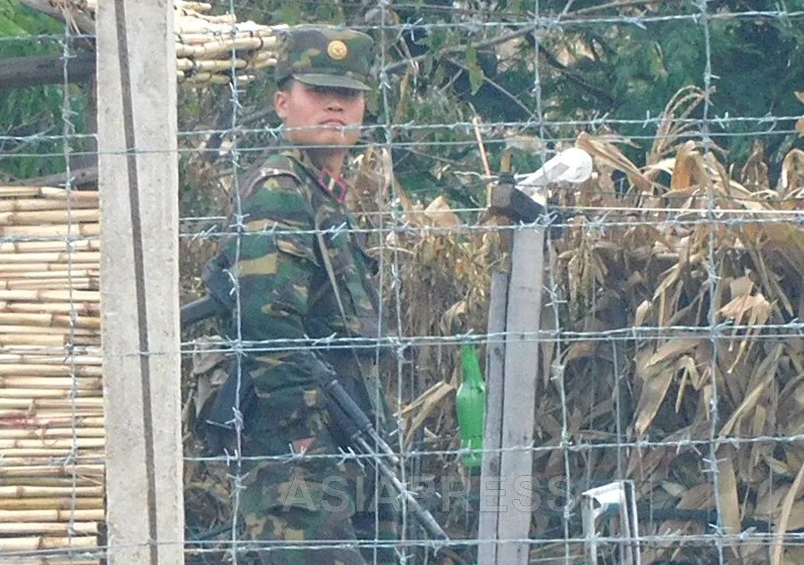 1000000709.webp.ren.jpg 북한 국경수비대에 관한 정보.jpg