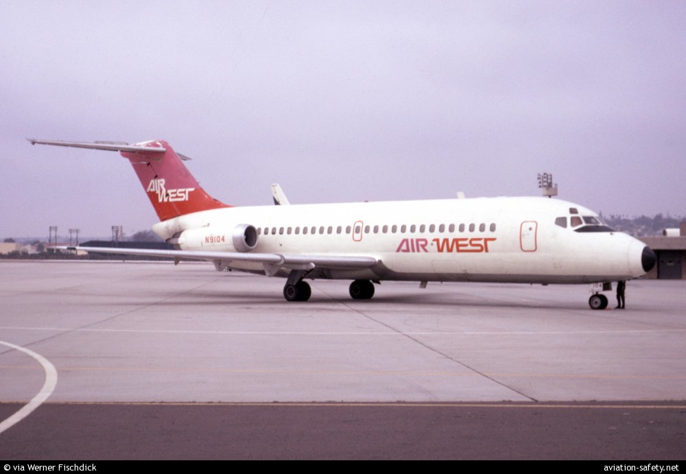 19761116-0-P-1.jpg