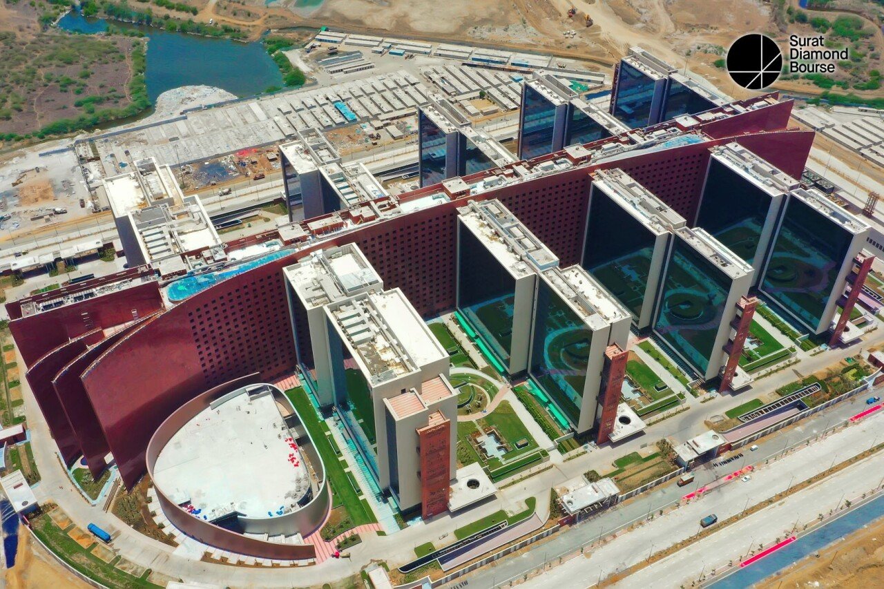 IMG_7704.jpeg 세계에서 가장 큰 사무용 건물