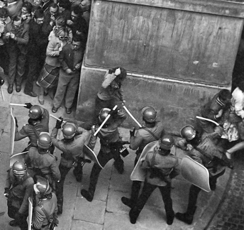 sc.jpeg 1980년대 폴란드 공산정권의 민주주의 탄압
