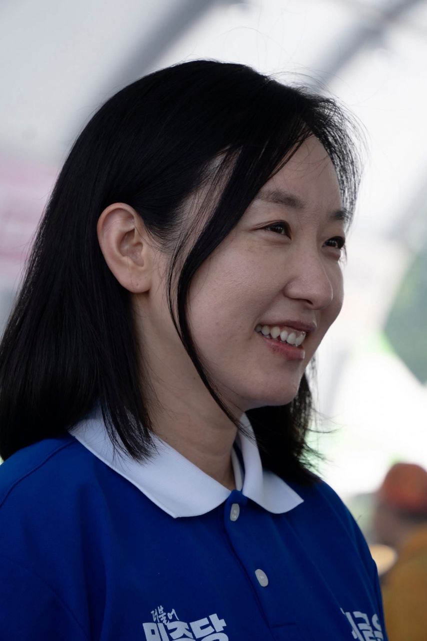 3717381039_S1xmOy9K_haoAI36urcq7v2VN.jpg