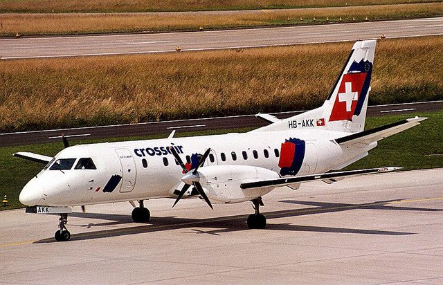 Crossair-hb-akk.jpg