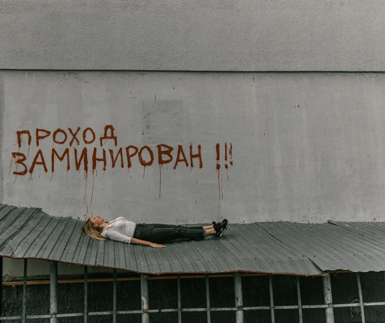 235440bbba2b50.jpg