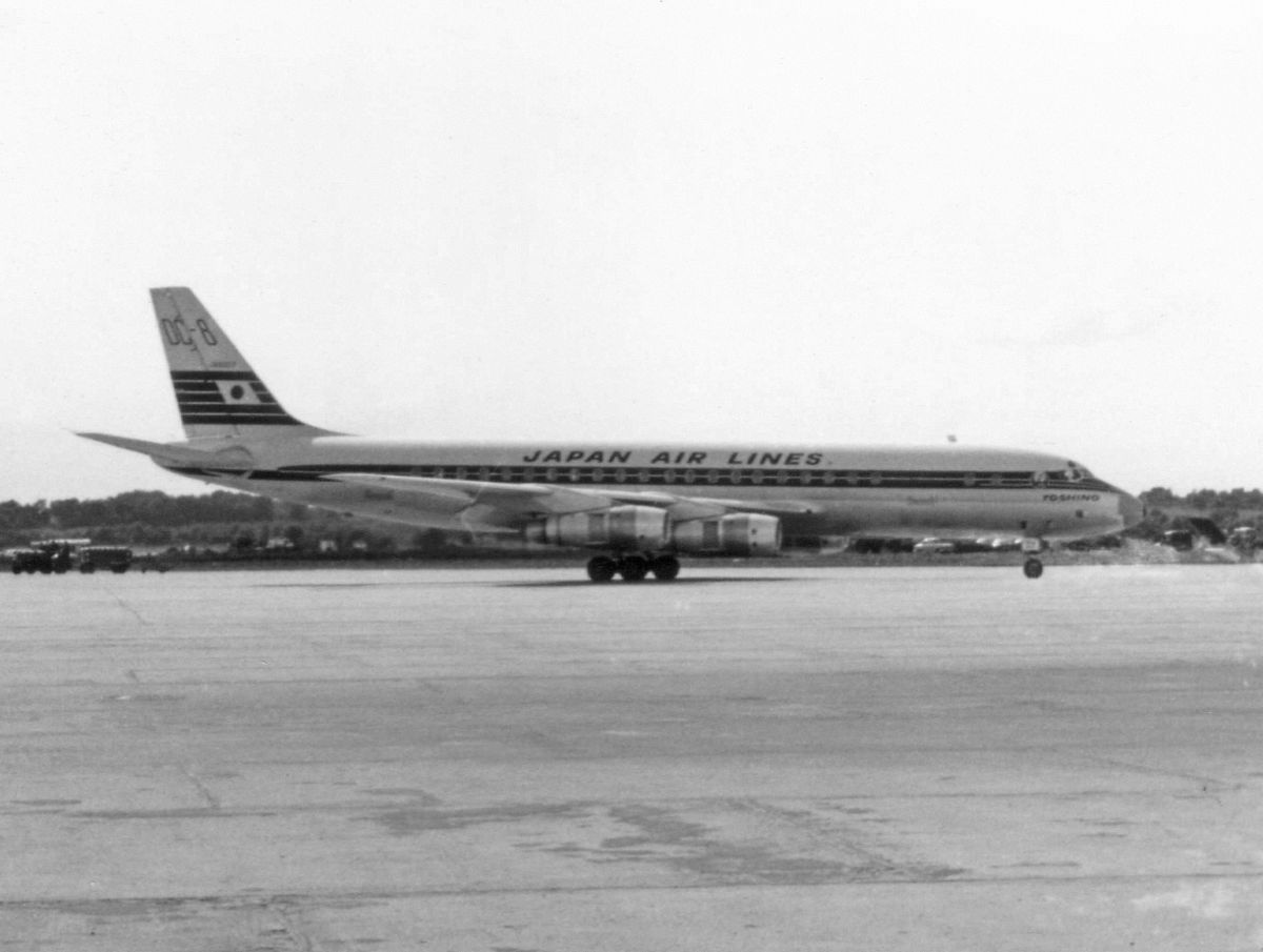 1200px-DC-8_Japan_Airlines.jpeg