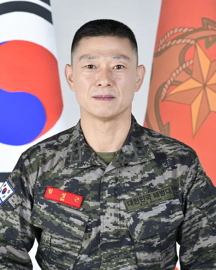 VxirCJjk1LkL4Eezo6Dklm9ufALznj8u9KeXCgTCI2ijCs8ND_uWoVGmo4kvLFhlUlfwaW32f7r8OuuK7I7jbw.webp.ren.jpg 우크라이나 2030남성 180만 감소
