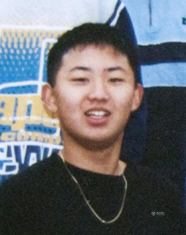 998EF7465C76D0C003.jpg 남한 여자애에게 까인 김정은.jpg
