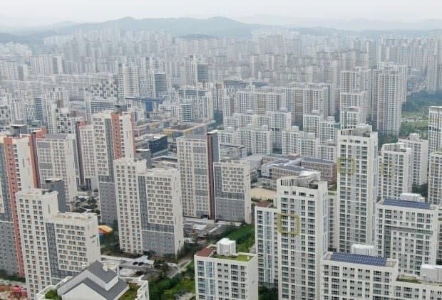 Internet_20230917_073450_1.jpeg 세종시에서 아파트 디자인을 규제한 결과