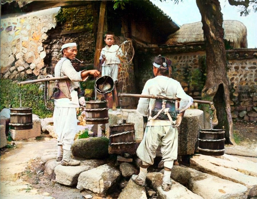 다운로드 (7)-colorized.jpg 구한말~1910년대 한국인들의 모습과 한국의 풍경 (컬러복원)