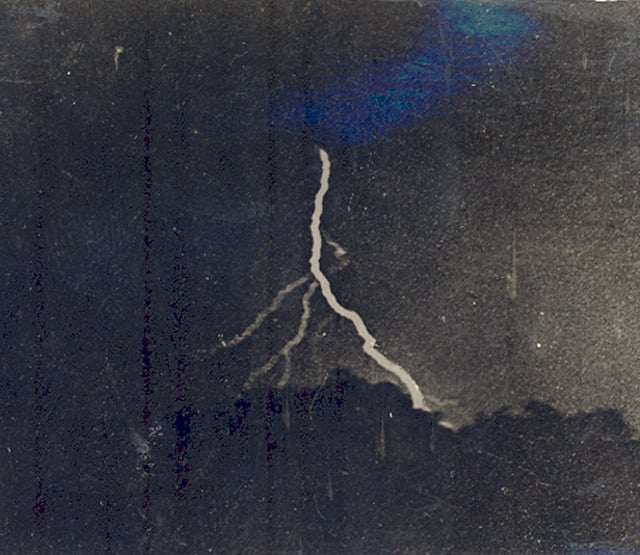lightningphoto-2.jpg 최초의 사진들 .jpg