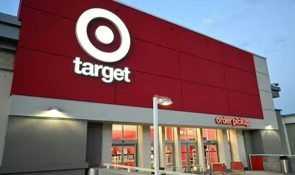 Stock-image-of-Target-shop-67734.jpeg 美 대형마트 Target 조직적 강도로 인한 매장폐쇄 발표