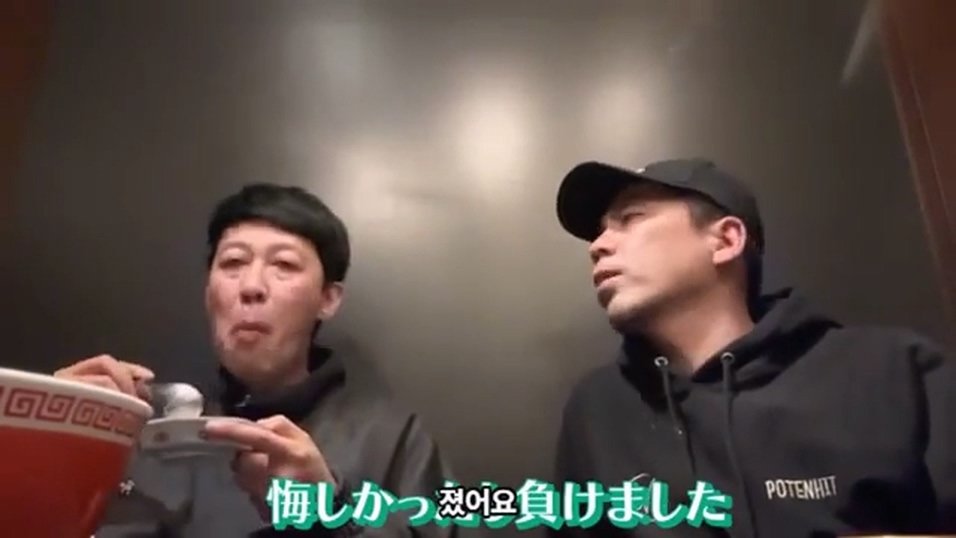 1 (25).jpg 케이팝 걸그룹 콘서트를 보고 현타가 왔다는 일본 개그맨 둘.jpg