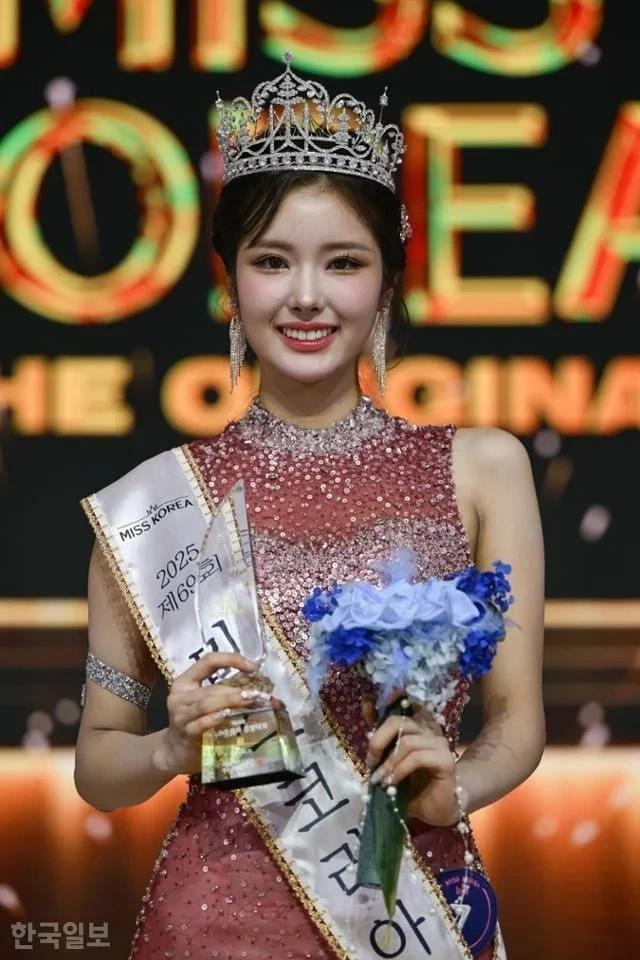 2025년 미스코리아 진 다양한 각도 사진들2.webp.jpg