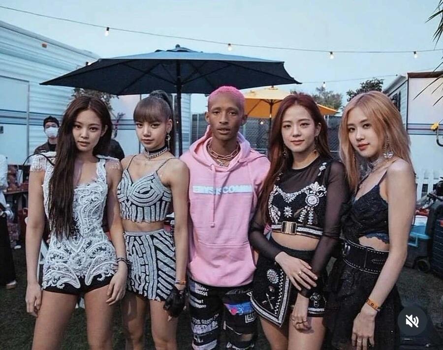 블랙핑크 & 핑크블랙1.webp.jpg