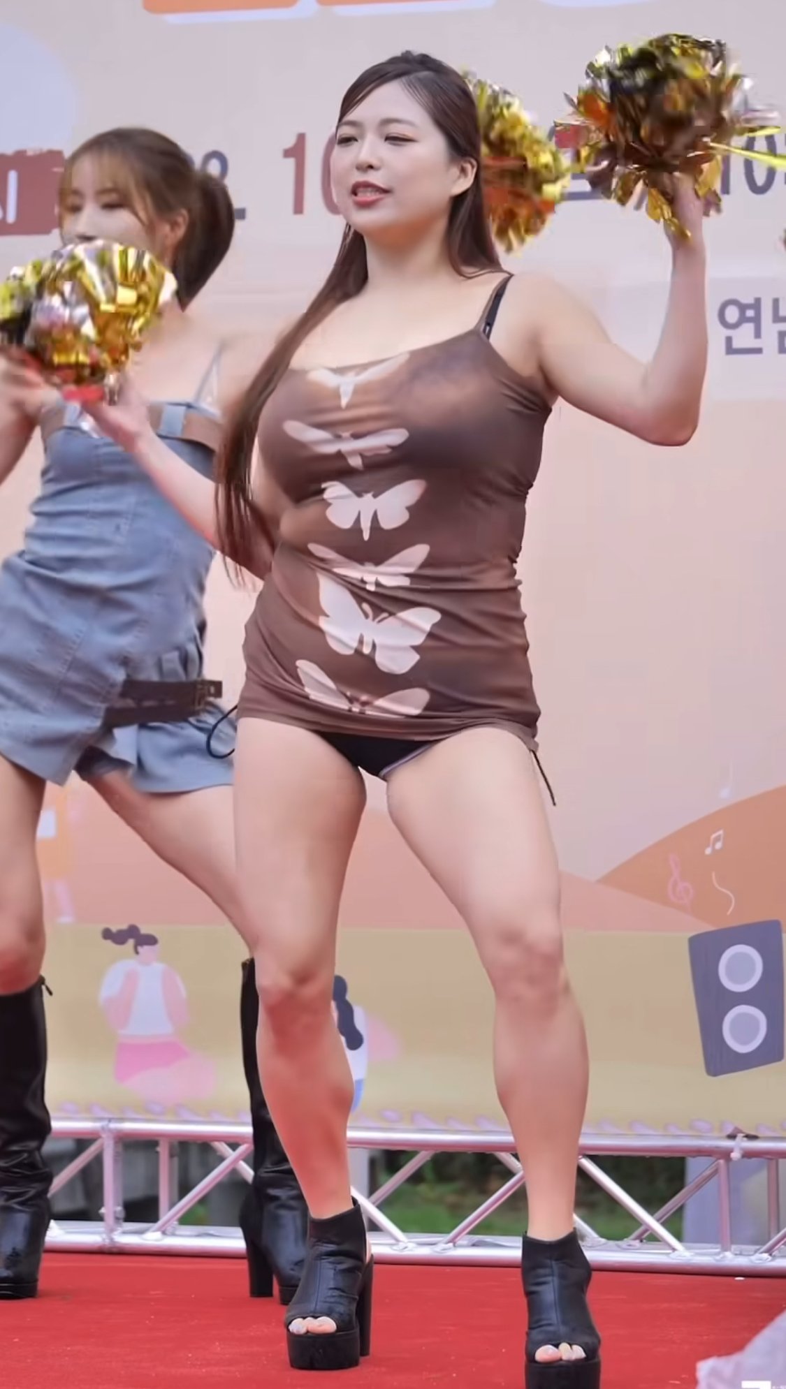 IMG_5452.jpeg ㅇㅎ)인스타 몸매 눈나의 실물 비교후 민심폭발