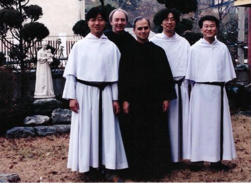 교황 레오 14세 과거 방한 당시 사진2.jpg